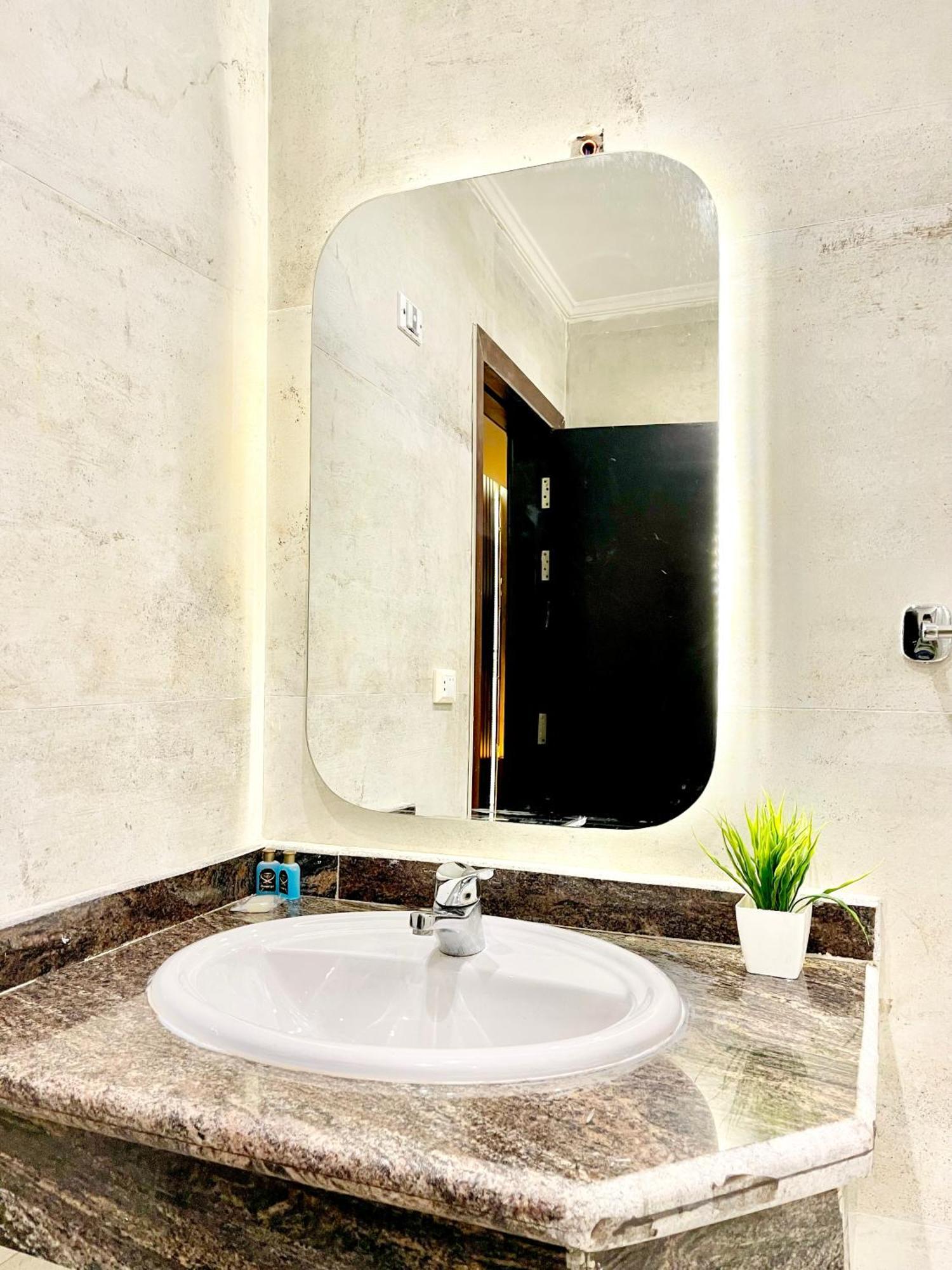 Comfort Giza Inn View Al Kawm al Akhdar Exterior photo